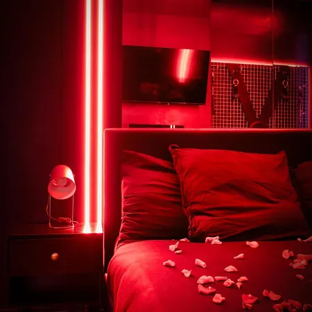 Room, L'interdit Apartment Rouen