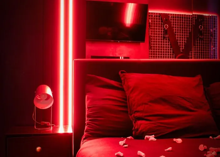 Room, L'interdit Apartman Rouen